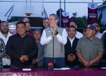 Modernizan 33 mil luminarias en Puebla capital