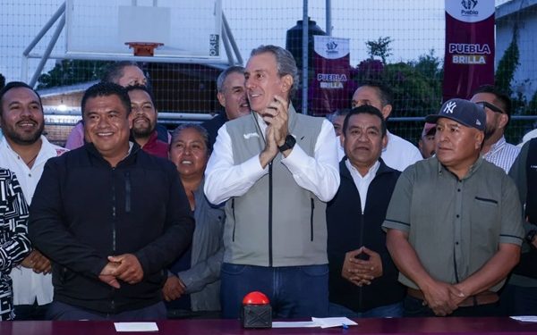 Modernizan 33 mil luminarias en Puebla capital