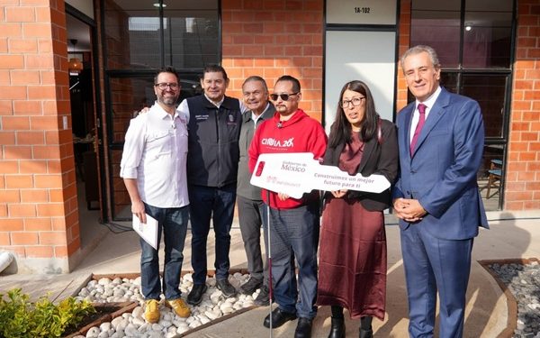 Entregan beneficios del Programa de Vivienda para el Bienestar en Puebla