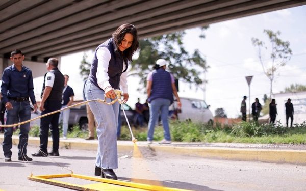 Mejora San Andrés Cholula espacios públicos en Acatepec