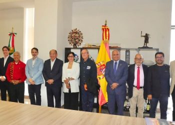 Fortalece Puebla lazos con España