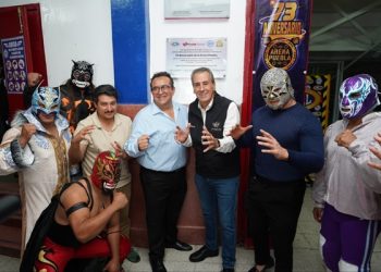Conmemora Arena Puebla 73 años