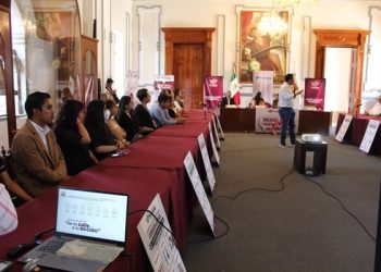 Impulsa Puebla capital diálogo juvenil y transparencia