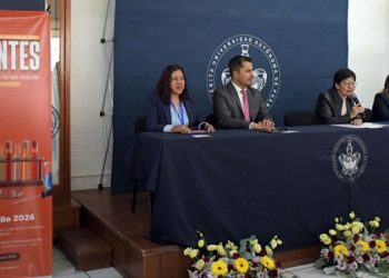 Impulsa BUAP enseñanza científica innovadora