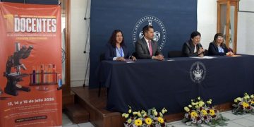 Impulsa BUAP enseñanza científica innovadora