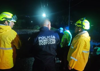 Refuerzan búsqueda de policía en el río Atoyac