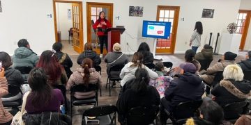 Acerca Gobierno de Puebla atención médica a migrantes