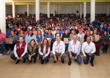 Entrega Ayuntamiento de Puebla 6 mil 300 despensas