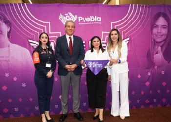 Refuerza Puebla capital derechos digitales de las mujeres