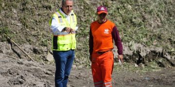 Supervisa Pepe Chedraui desazolve en Puente Negro