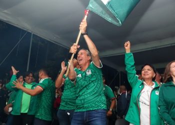 Reúne fiesta mundialista a 100 mil asistentes