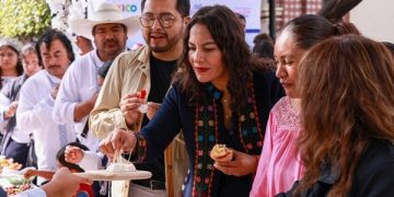 Presenta Lupita Cuautle la Feria del Queso