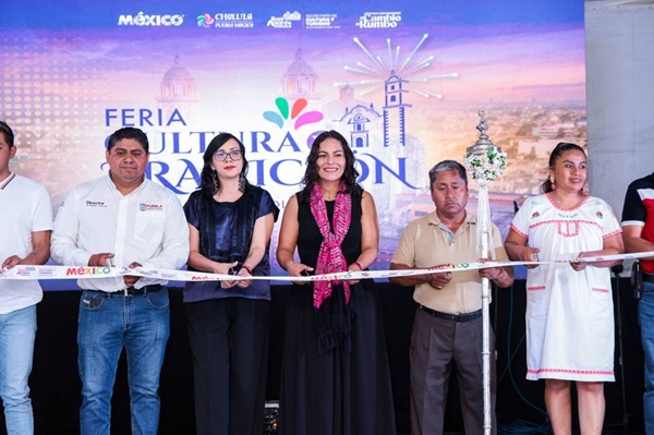 Inaugura San Andrés Cholula su Feria de Tradición