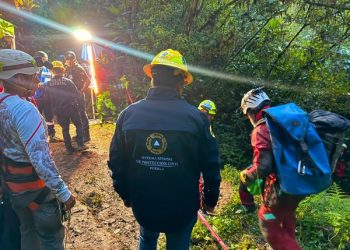 Refuerza Gobierno de Puebla búsqueda en Gruta de Chichicazapa