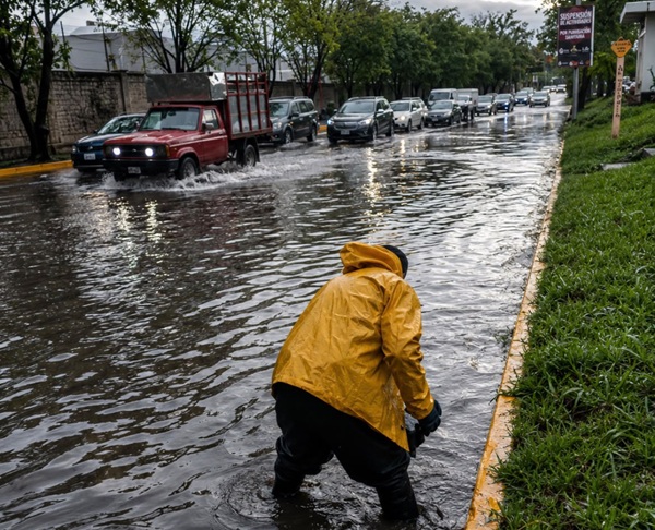 Desazolva Agua de Puebla 1,300 km de drenaje