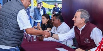 Escucha Chedraui peticiones en Infonavit San Pedro
