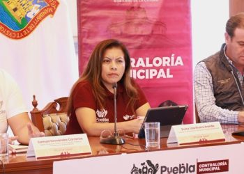 Promueve Puebla diálogo cívico con universitarios