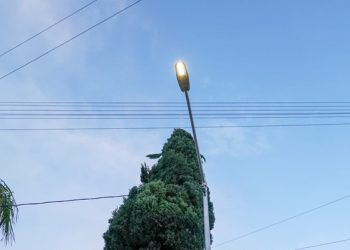 Modernizan 540 luminarias en San Francisco Totimehuacán