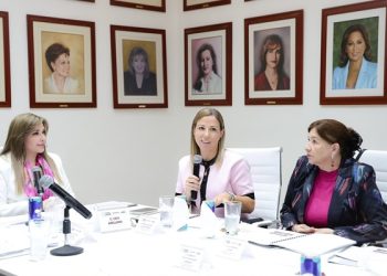 Fortalece Ceci Arellano labor social del DIF
