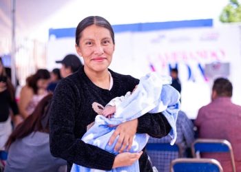 Beneficia DIF a menores y embarazadas
