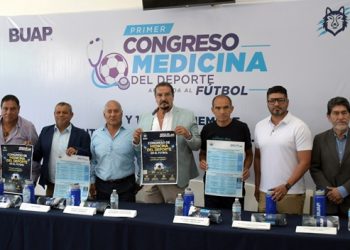 Reúne BUAP a expertos en medicina deportiva
