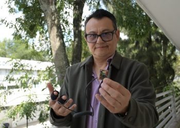 Impulsa BUAP glucómetro sin agujas