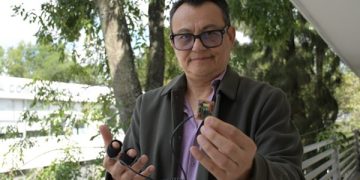 Impulsa BUAP glucómetro sin agujas