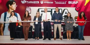 Ofrece feria 3 mil 400 empleos a jóvenes