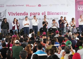 Acompaña Chedraui entrega de viviendas en Puebla