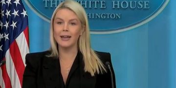 Abandona Karoline Leavitt vocería presidencial de EUA