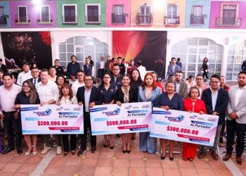 Premia San Andrés a contribuyentes cumplidos
