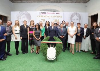 Conmemora Puebla a Carmen Serdán y Leona Vicario