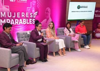 Reúnen herramientas digitales para mujeres en Puebla capital