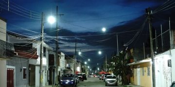 Moderniza Ayuntamiento de Puebla 77 luminarias en dos colonias