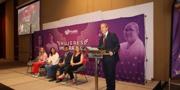 Orientan a mil 470 jóvenes sobre violencia digital