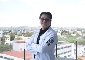 Egresado de la BUAP participará en programa espacial