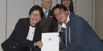 Reconocen a 71 egresados del Bachillerato 5 de Mayo de la BUAP