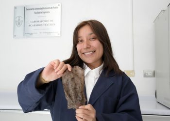 Crea bioplástico textil con residuos de café