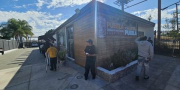 Atienden a 4 mil 783 poblanos en Los Ángeles