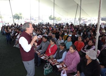 Entrega Ayuntamiento de Puebla 400 apoyos a productores