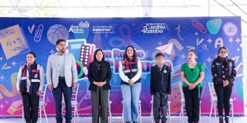 Entrega San Andrés útiles a 9 mil familias