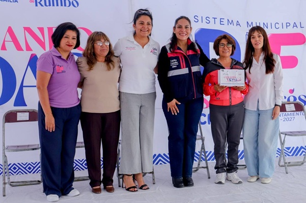 Entregan plantillas ortopédicas en Cholula