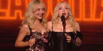 Abre Madonna los VMAs con Sabrina y Charli xcx