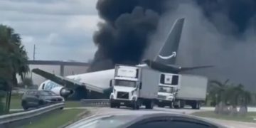 Deja cinco muertos un avión de Amazon en Miami