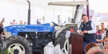 Entrega Puebla más de 600 apoyos al campo