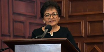 Reafirma Lilia Cedillo compromiso social de la BUAP