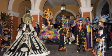 Premia BUAP a catrinas y catrines infantiles
