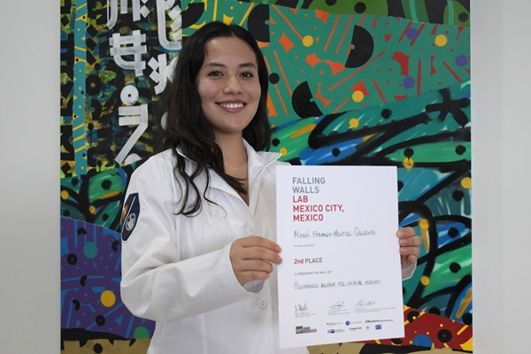 Gana alumna BUAP segundo lugar en Falling Walls