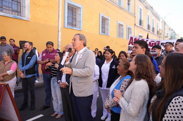 Rehabilita Ayuntamiento calles del barrio de Analco