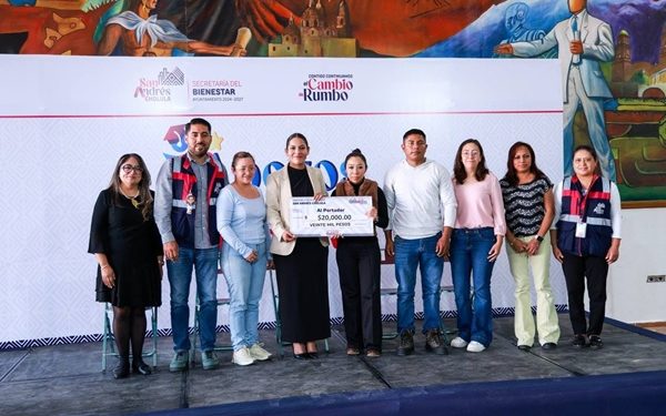Destinan apoyos a 34 escuelas de San Andrés Cholula